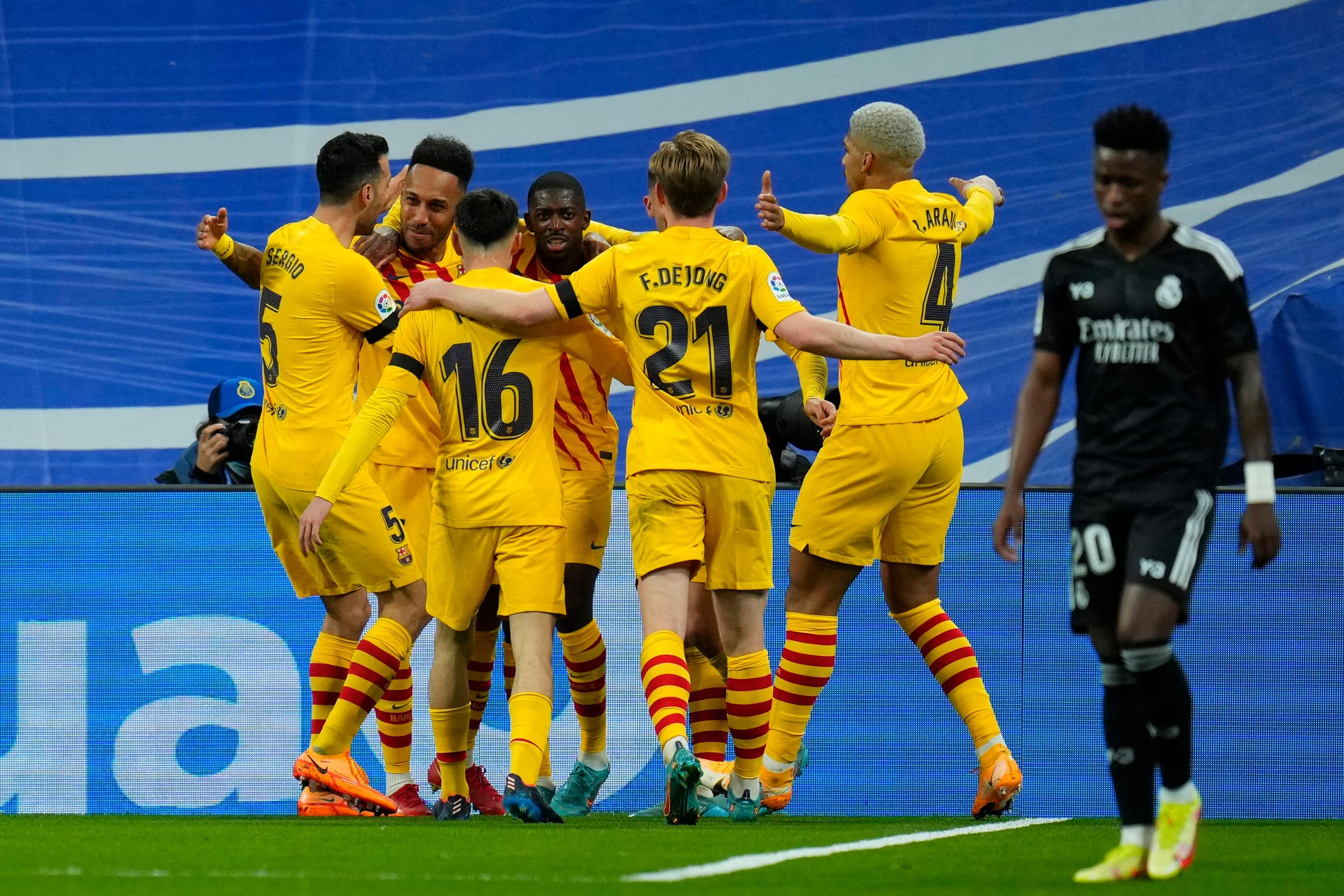 Pierre-Emerick Aubameyang stars as Barcelona crush Real Madrid at the Bernabeu - Vimarsana News