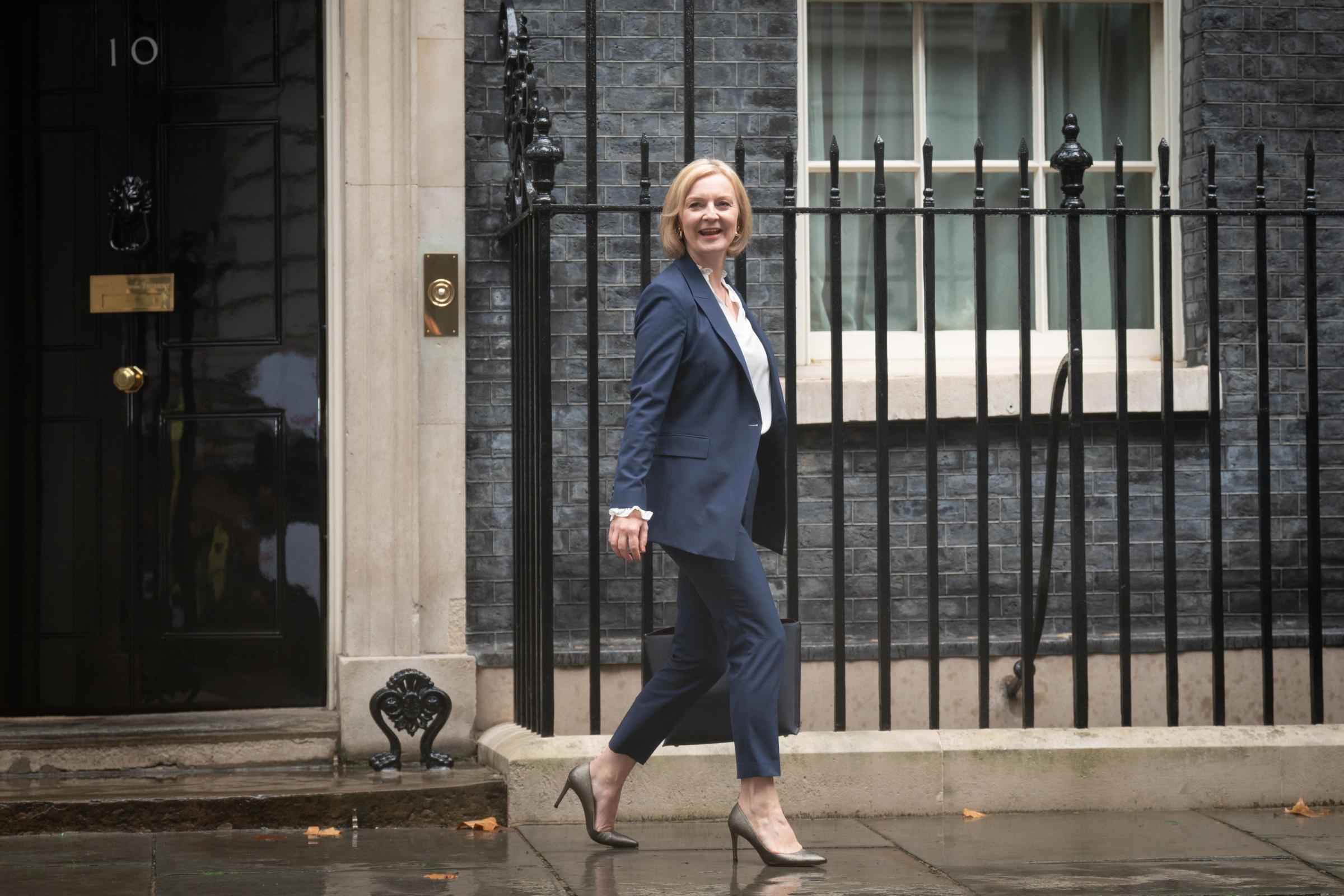 Politics to return in full force following Queen's funeral | Runcorn and Widnes World - Vimarsana News