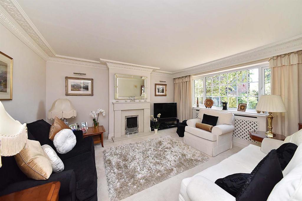 Pictures: RightMove