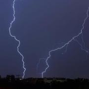 Met Office issues yellow weather warning for thunderstorms