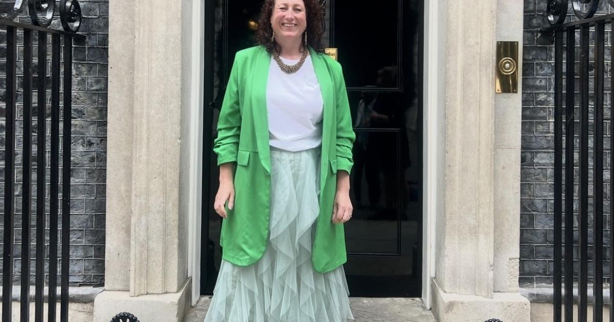 Charity chief heads to Downing Street to mark Jo Cox legacy | Runcorn ...